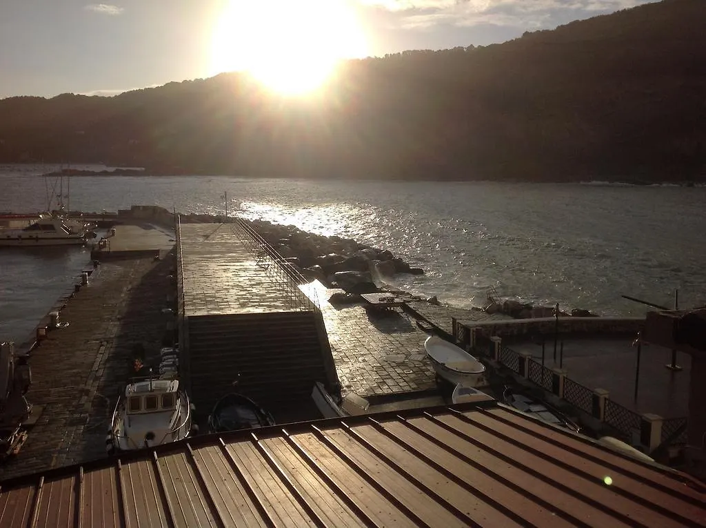 Affittacamere La Lanterna Porto Venere 0*,  Italien